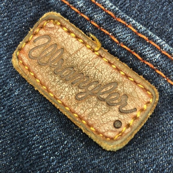 LIKE NEW WRANGLER PREMIUM PATCH BOOTCUT JEANS 4/27x34 😎 - Picture 3 of 13